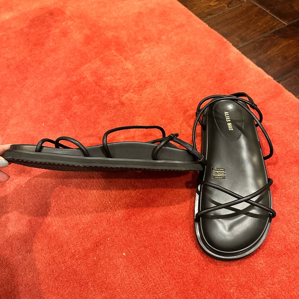 Alias Mae Black Strappy Sandals